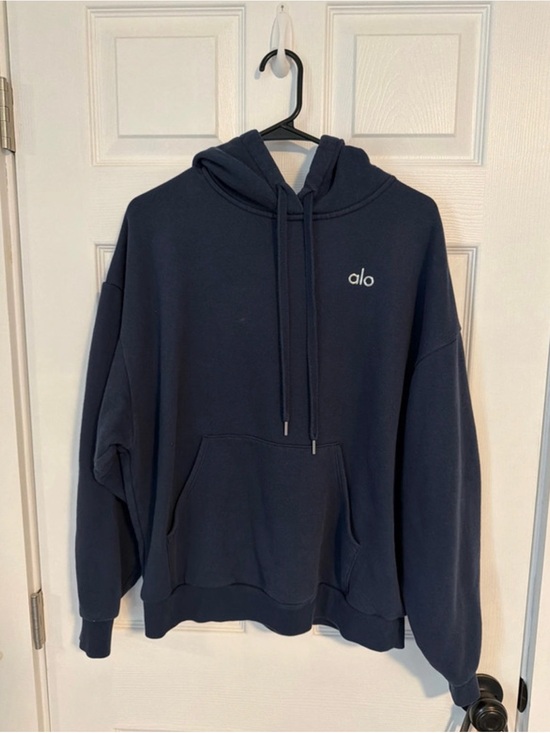 ALO Yoga Other - Alo women’s Navy Pullover Hoodie size medium